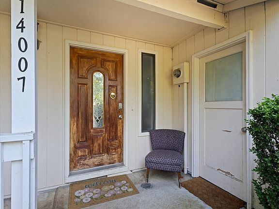2nd image of 14007 NE 13th St