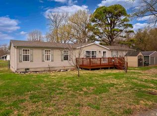 204 N Elm St, Cambria, IL 62915