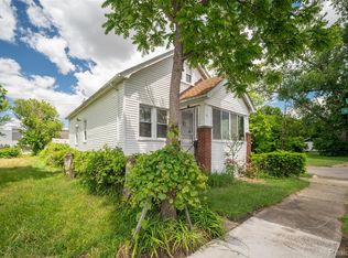 702 Fernhill St, Detroit, MI 48203