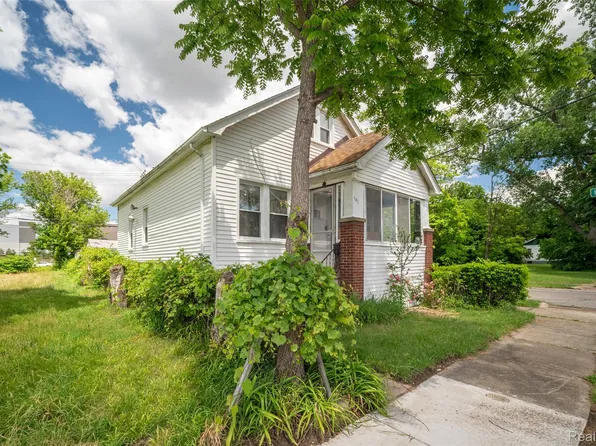 702 Fernhill St, Detroit, MI 48203