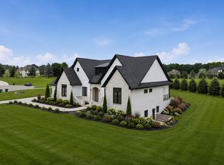 9034 York Crest Dr, Saline, MI 48176