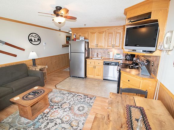 4th image of 75 Mountain Lodge Ln #276