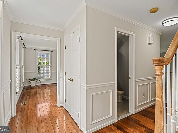 3rd image of 13314 Jaybird Ct