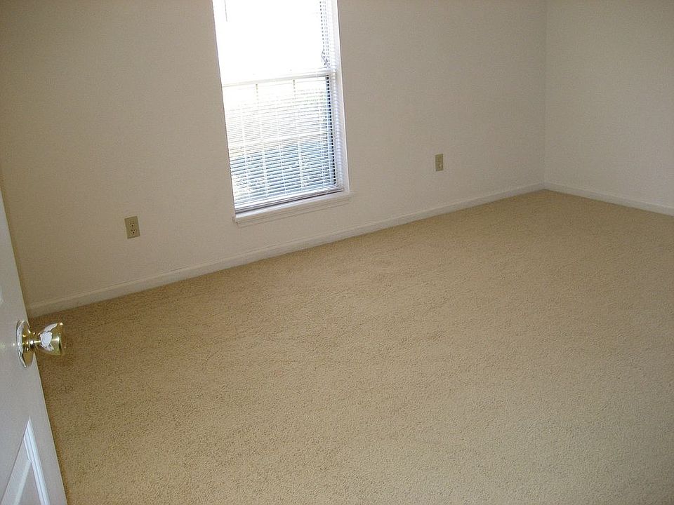 Front bedroom