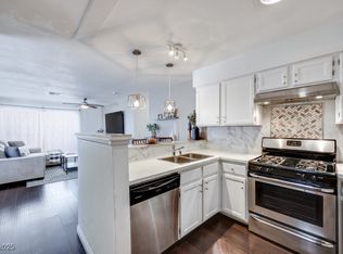 6444 Peartree Rd, Las Vegas, NV 89108