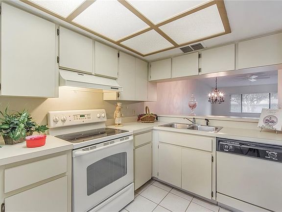 5th image of 2733 Countryside Blvd APT 104