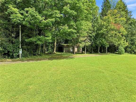 4th image of 138 Dusty Ln