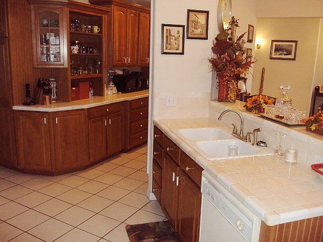 2nd image of 2714 E Smith Dr