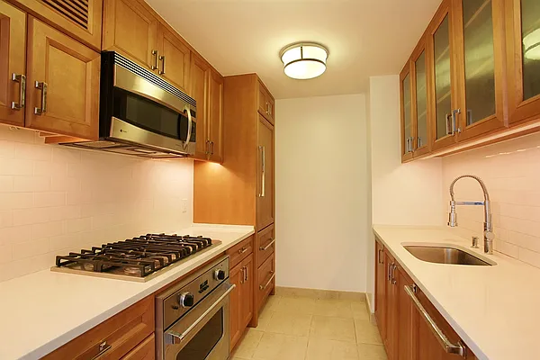 Rented by Corcoran | media 5