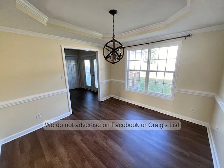 1745 Cherry Point Dr — Photo 3