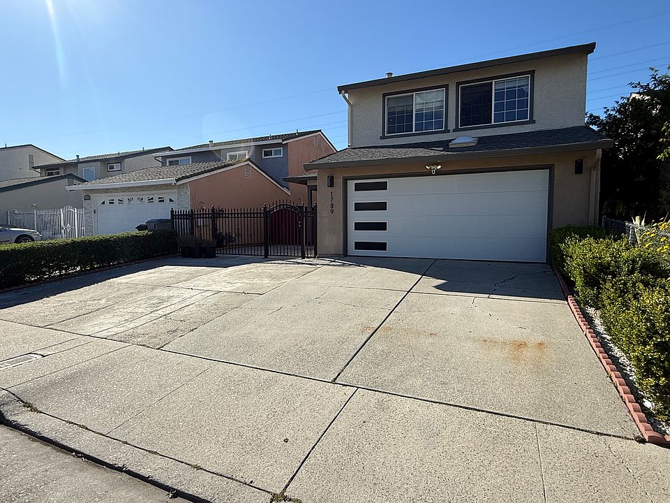 1st image of 1789 Kyra Cir