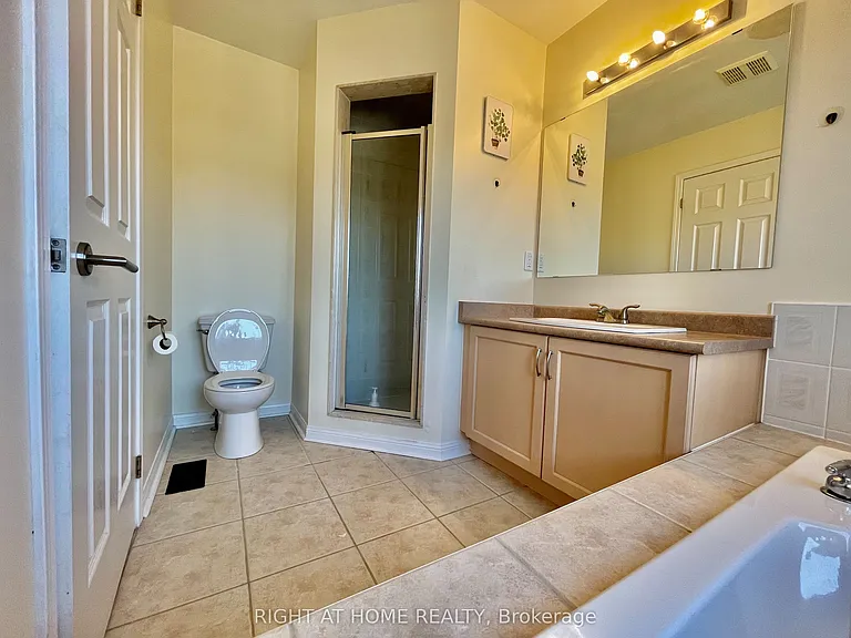 753 Bur Oak Ave — Photo 17