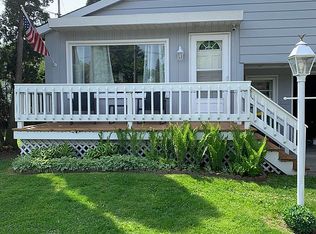 718 Gallagher Ave, Green Bay, WI 54303