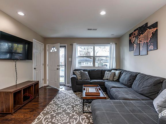3rd image of 2049 Saint Christopher Dr