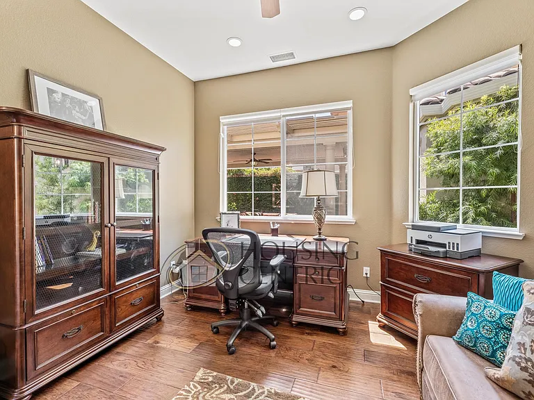 4005 Royal Troon Dr — Photo 41