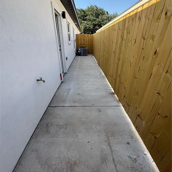 2109 Dragonfly St #1 — Photo 14
