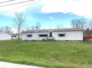 2916 Rudd Rd, Ashtabula, OH 44004