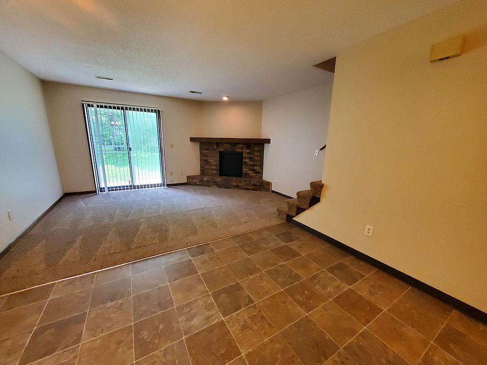 1st image of 3006 SE 20th St