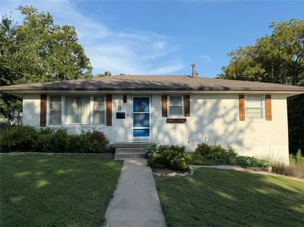117 Waller St, Excelsior Springs, MO 64024