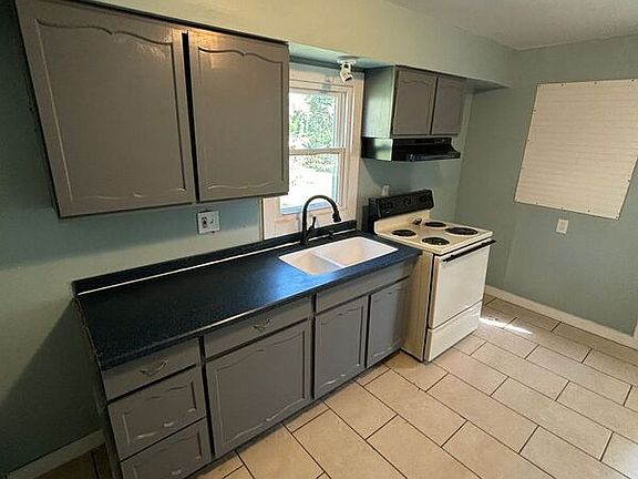 2nd image of 5420 Hamilton Ave