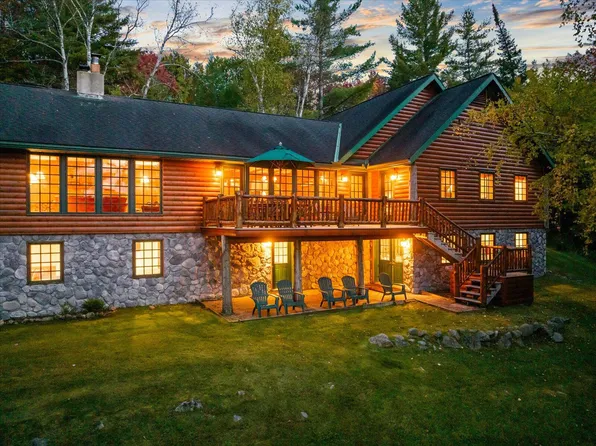 541 Higby Rd, Eagle Bay, NY 13331