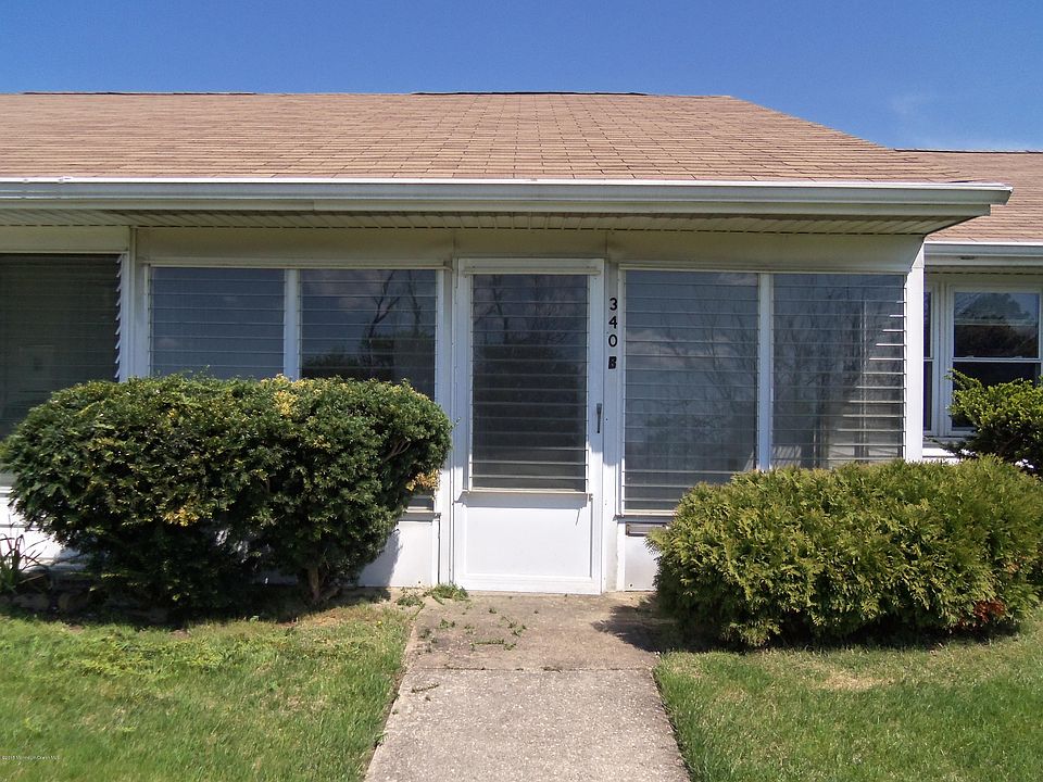 1st image of 340 B Canterbury Court #B