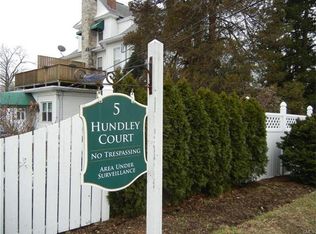 5 Hundley Ct APT 2B, Stamford, CT 06902