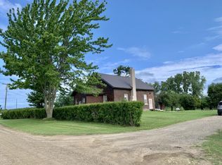 2446 Salisbury Rd, Melvin, MI 48454