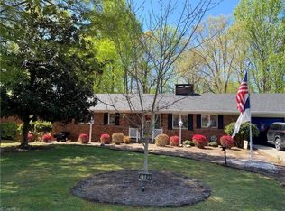 1102 Ferndale Dr, Thomasville, NC 27360