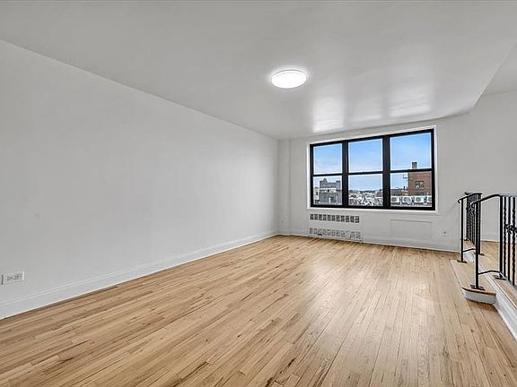 3rd image of 425 E 26th St APT 6N