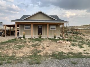 135 Airport Ave, Saratoga, WY 82331