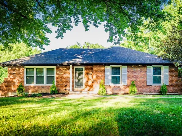 7301 Crisp Ave, Raytown, MO 64133