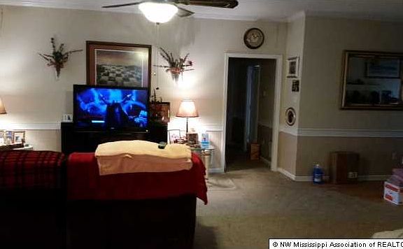 2nd image of 4525 Derby Dr