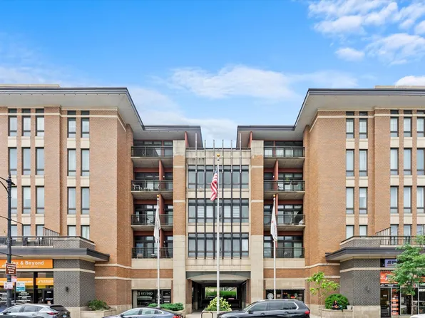 3450 S Halsted St Unit 304, Chicago, IL 60608