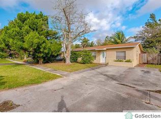 7815 SW 9th St, Pompano Beach, FL 33068