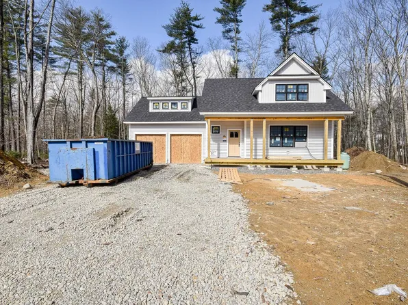 37 Wildcat Drive, Dover, NH 03820