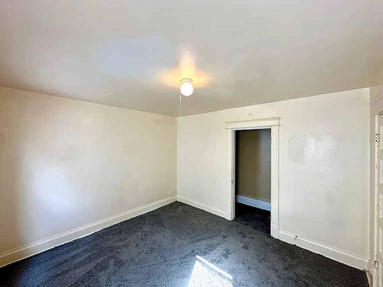 419 Bartram Ave — Photo 10
