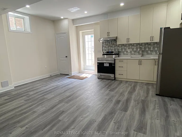 89 Goodsway Trl #BASEMENT — Photo 18