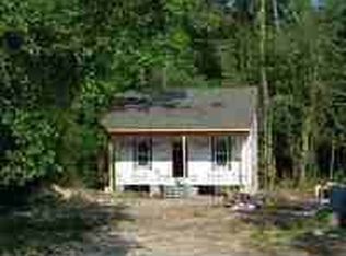 640 E Ocean Rd, Holly Ridge, NC 28445