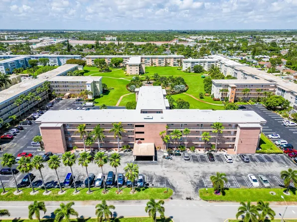 2615 NE 1st Court #411, Boynton Beach, FL 33435