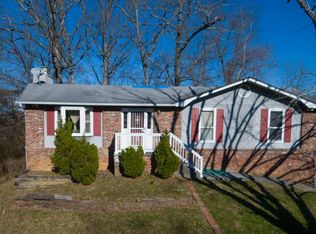 6220 Flint Rd, Knoxville, TN 37921