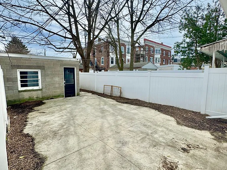 1410 W Turner St — Photo 14