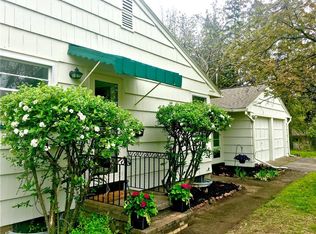 140 Brookview Dr, Rochester, NY 14617