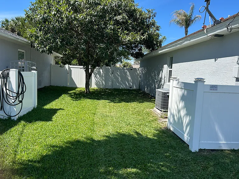 35 Prince Eric Ln — Photo 7