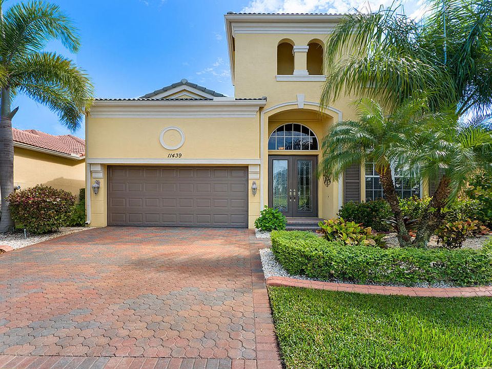 1st image of 11439 SW Kingslake Cir