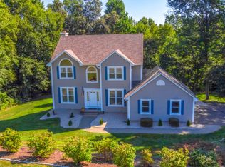 62 Ridge Blvd, East Granby, CT 06026