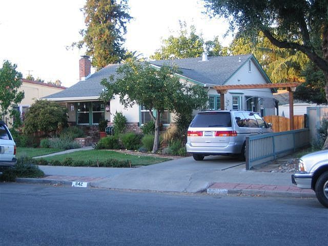 1st image of 1142 Blewett Ave