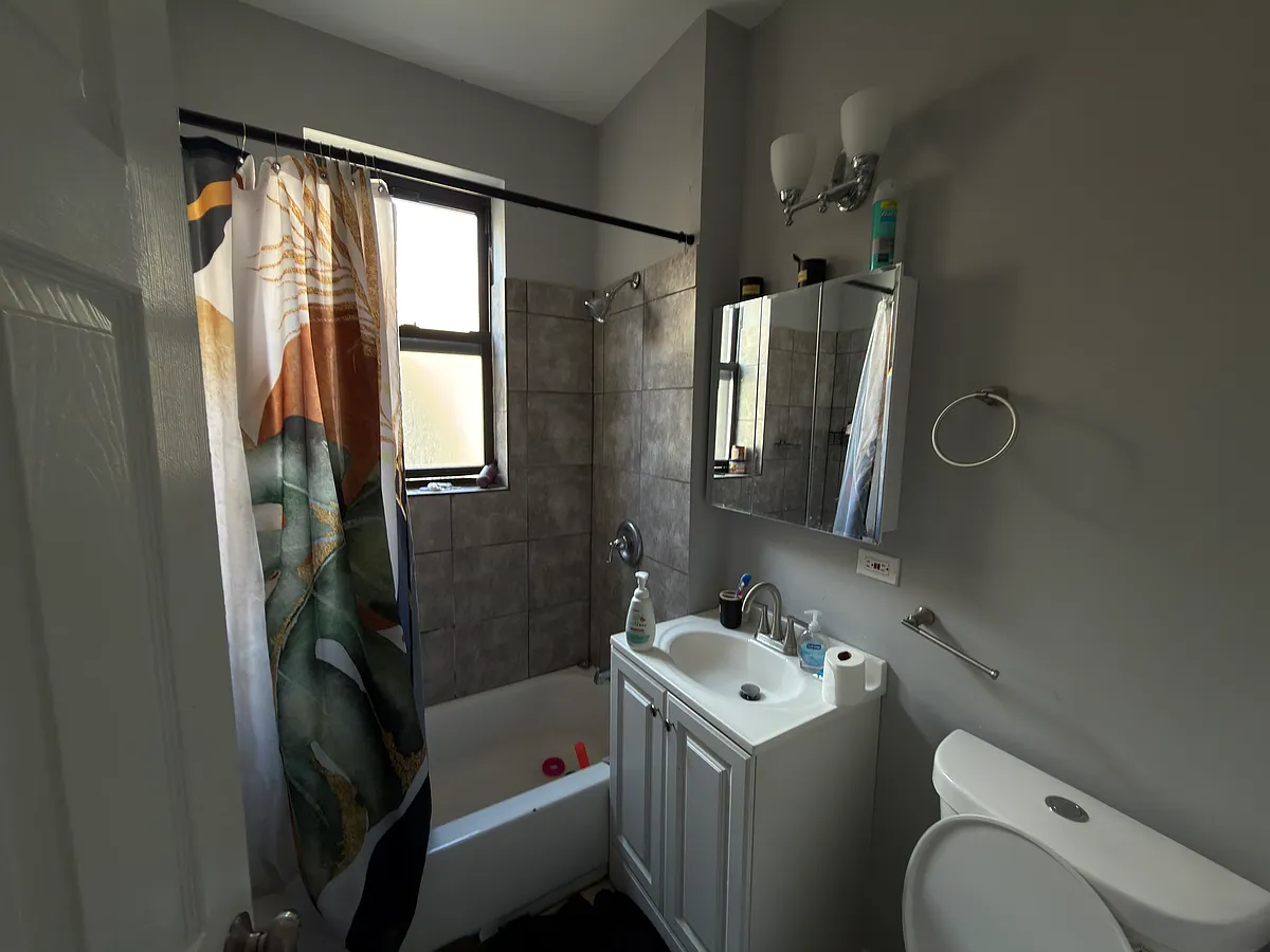 Building Photo - 7654-58 S Marquette Ave #3