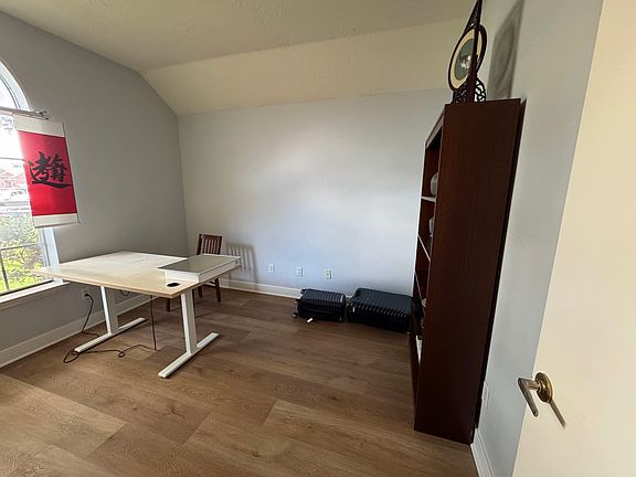5th image of 3506 Stratford Manor Dr