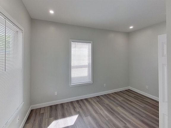 23 Oakwood St. #2 Boston (Dorchester) Shared Unit Photo 6